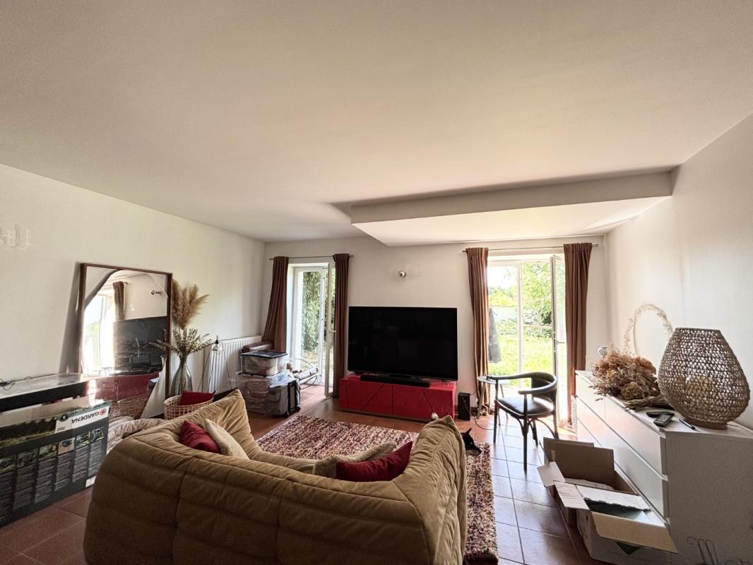 Sur la commune de FAREINS, à louer APPARTEMENT T4 de 108m² avec jardin !