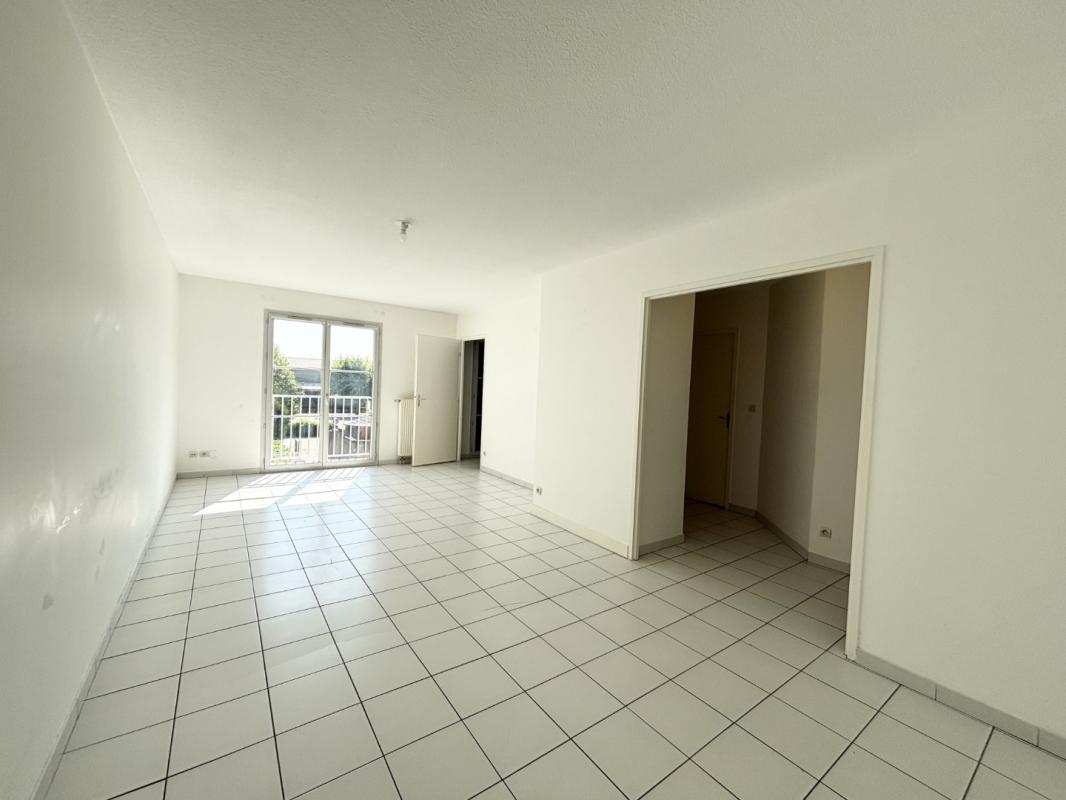 AGREABLE T3 DE 70M² A MONTMERLE SUR SAONE, PROCHE CENTRE VILLE ET BORDS DE SAONE