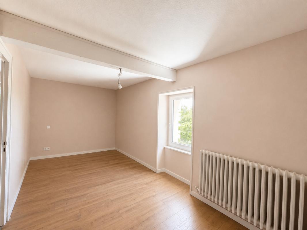 A ODENAS, sur la colline de Brouilly, MAISON T3 de 88m² !