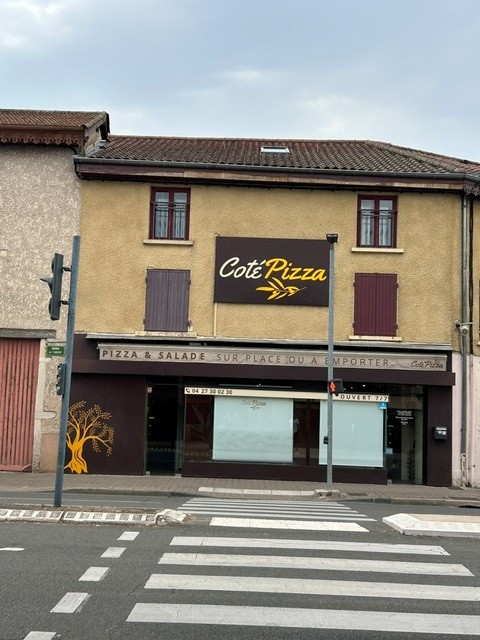 IMMEUBLE DE RAPPORT – BELLEVILLE-EN-BEAUJOLAIS – RUE DE LA RÉPUBLIQUE