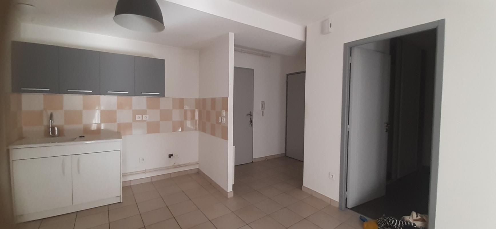 Sur les Quais LAMARTINE à MACON, T3 de 52 m² !