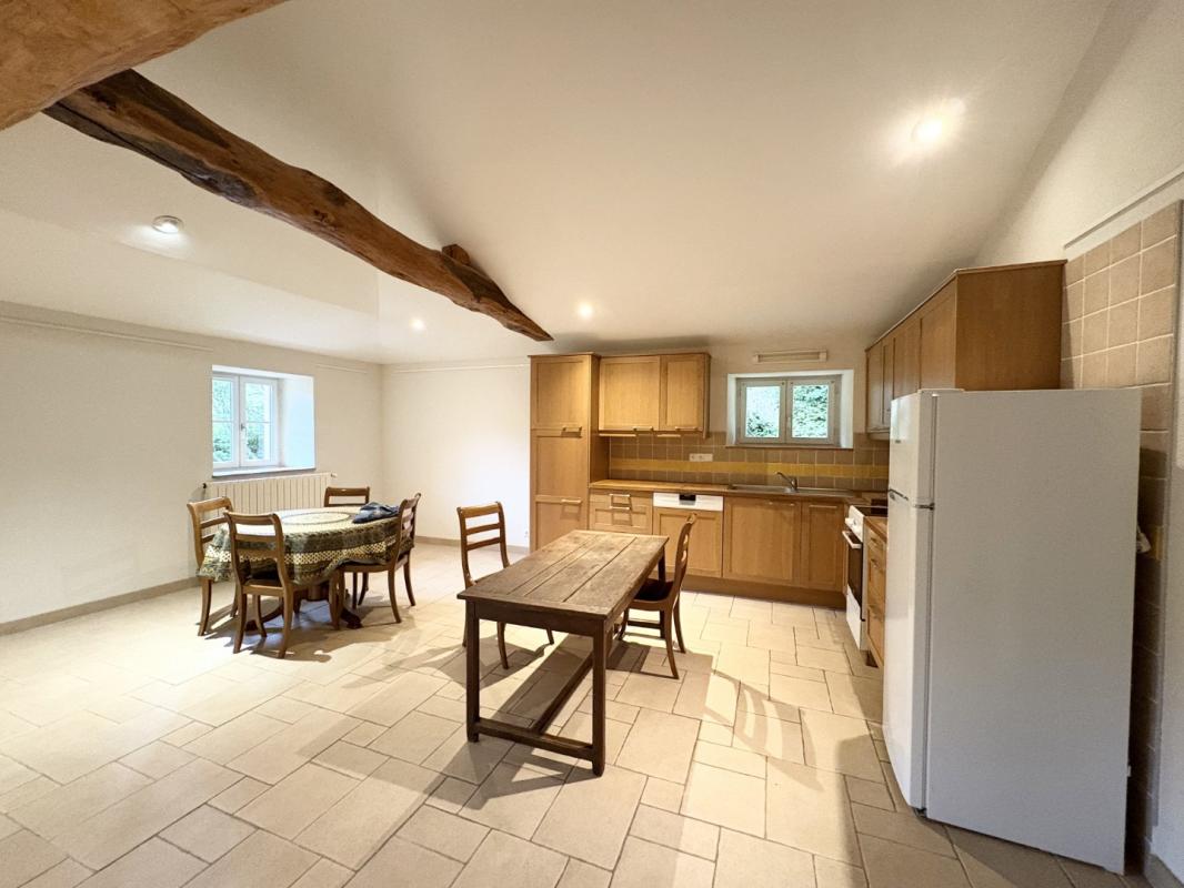 A SAINT DIDIER SUR BEAUJEU, appartement T5 de 111 m2 !