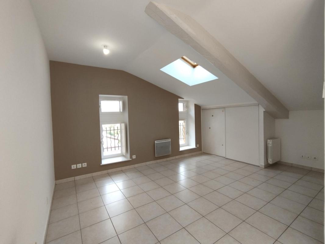 Appartement T1 de 24 m² au centre de BELLEVILLE EN BEAUJOLAIS