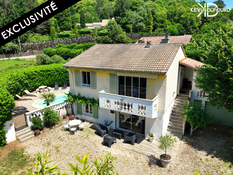 Maison de 115 m² sur un terrain de 900 m² à THUEYTS