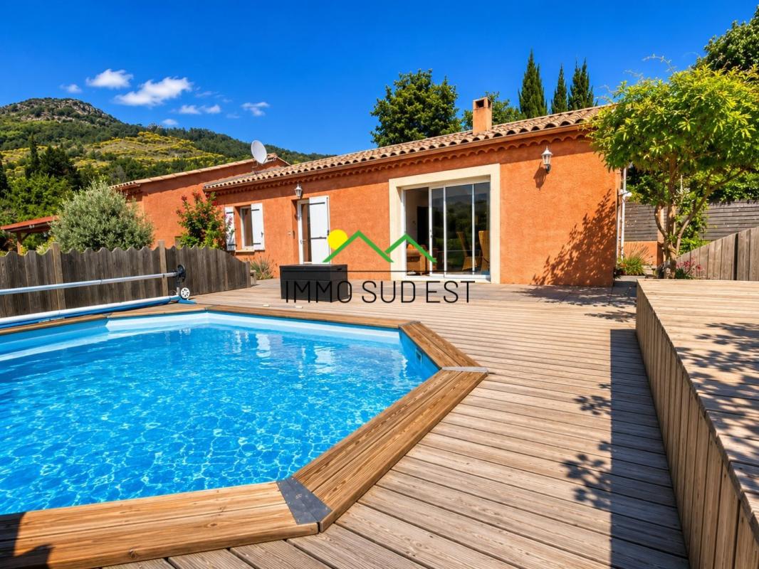 DARBRES (07170) – Maison de plain-pied 105 m² – 4 chambres – Piscine – Terrain 1 217 m²