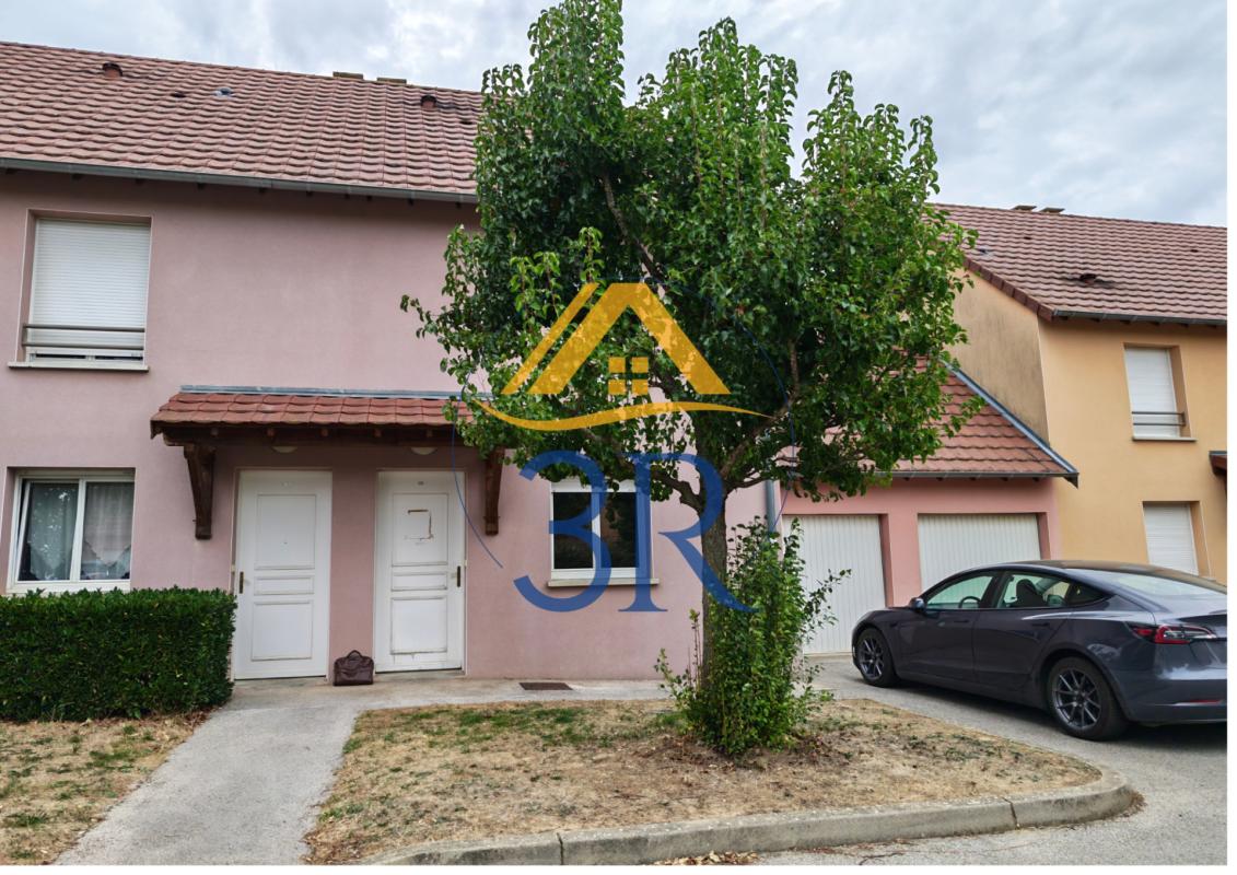 Maison d'habitation 2 chambres avec petit terrain à 5min de Chalon sur Saone