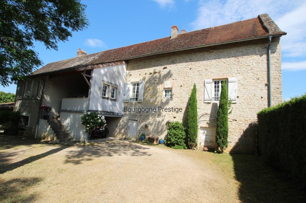 Maison à vendre, 7 pièces, 151 m², Tournus