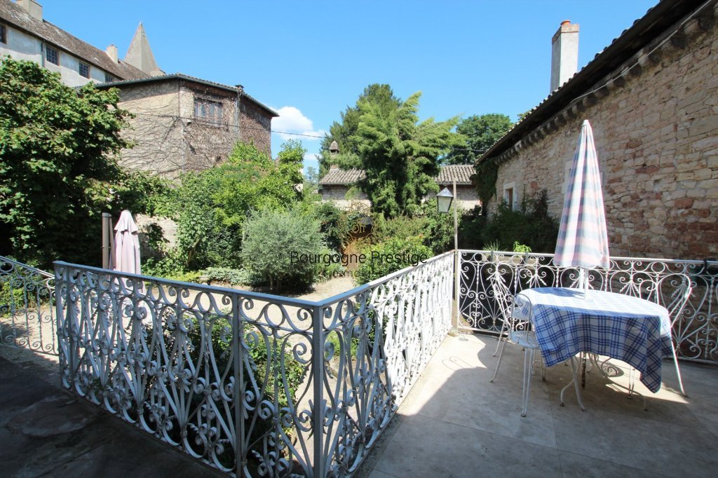BELLE DEMEURE DE CHARME SITUEE DANS LE QUARTIER ABBATIAL - Photo 3