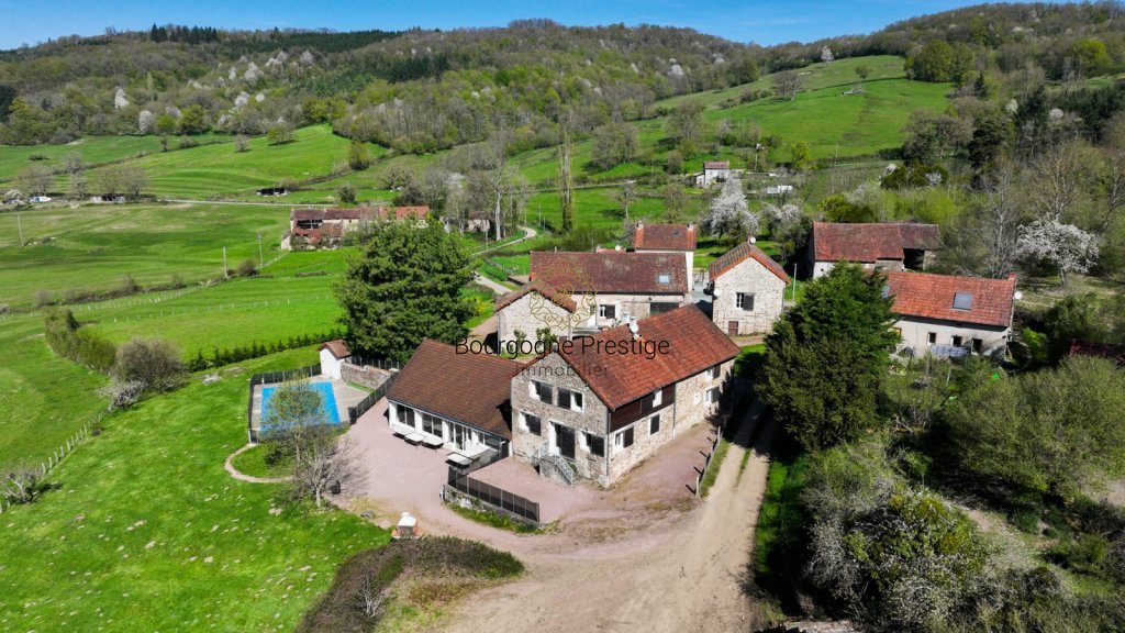 Maison à vendre, 25 pièces, 612 m², Autun