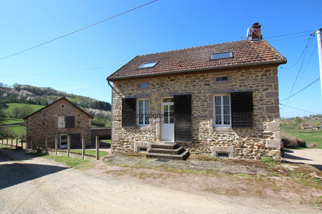 UNE PROPRIETE DE 612 M² POUR LOCATION DE TOURISME QUATRE GITES, UNE SALLE DE RECEPTION AVEC CUISINE ET PISCINE - Photo 5