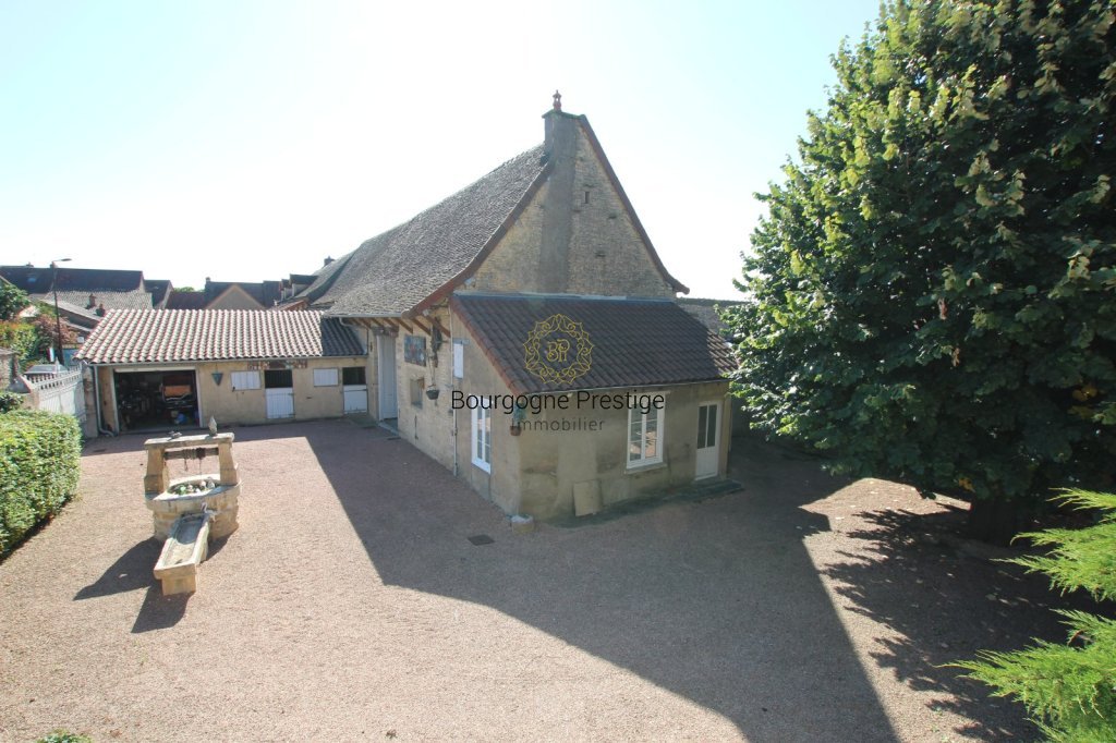 PROPRIETE AGRICOLE AVEC MAISON D'HABITATION ET VASTES DEPENDANCES SUR UN TERRAIN DE PLUS DE 4 HECTARES - Photo 4