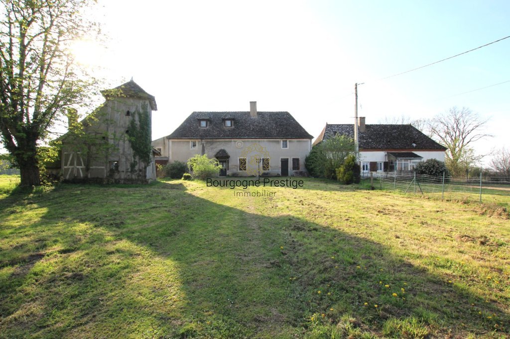 Maison à vendre, 10 pièces, 277 m², Tournus