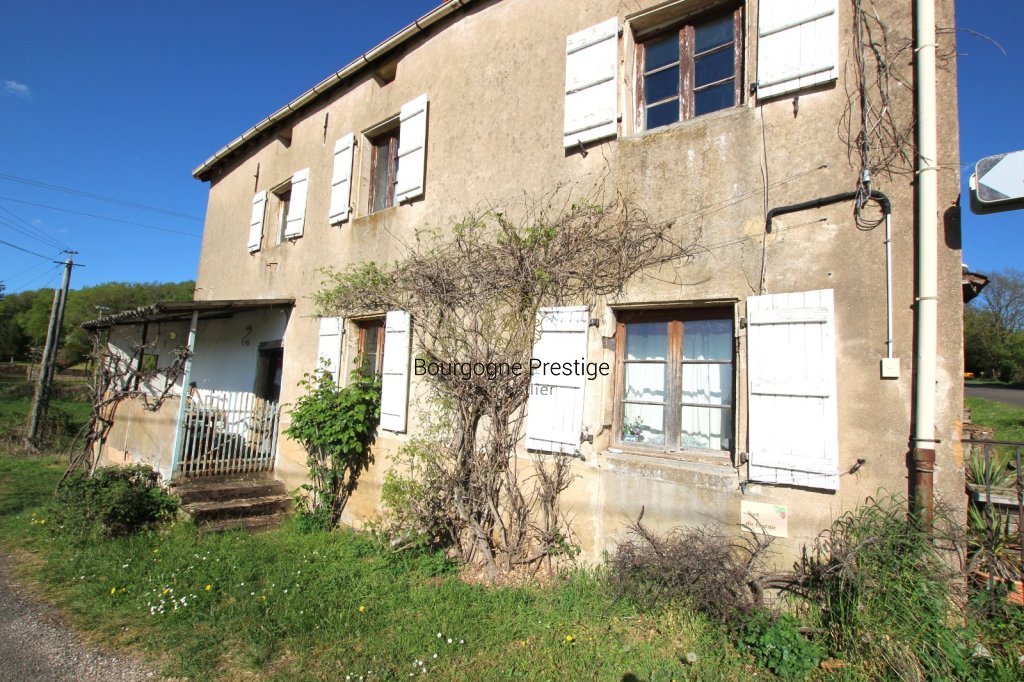 MAISON DE VILLAGE ATYPIQUE – 4 LOGEMENTS A RENOVER – PISCINE ET TERRAIN 9 390 m² - Photo 4