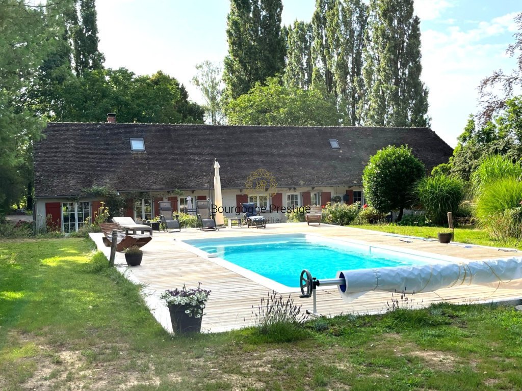Maison à vendre, 7 pièces, 184 m², Simandre