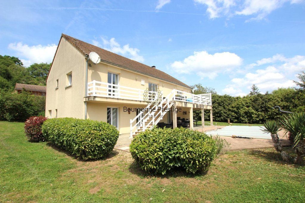 Maison à vendre, 7 pièces, 202 m², Saint Gengoux Le National