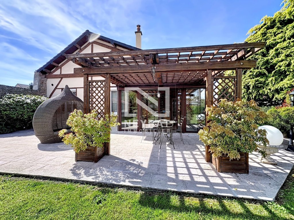 MAISON AVEC JARDIN