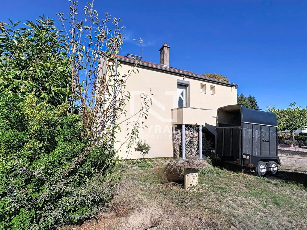 Maison 94m² — Mesvres
