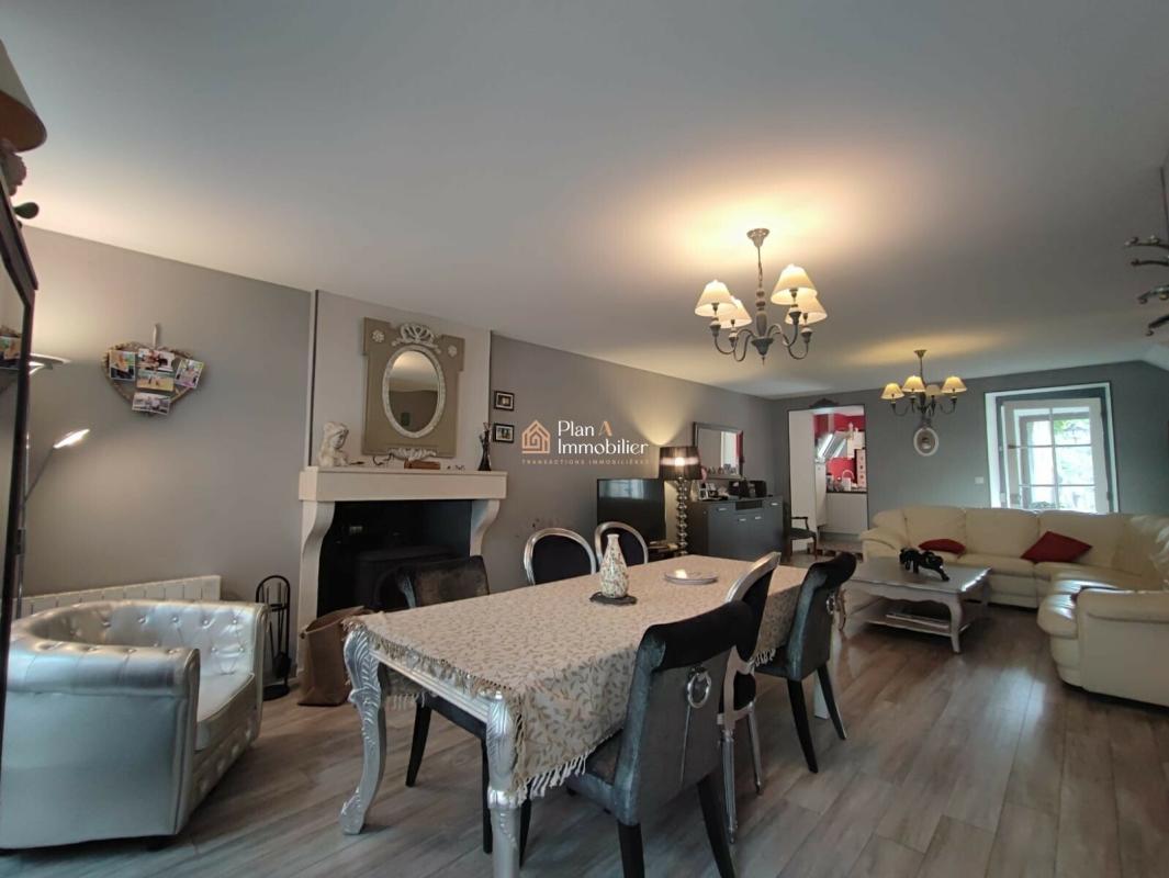 MERCUREY | Maison de ville