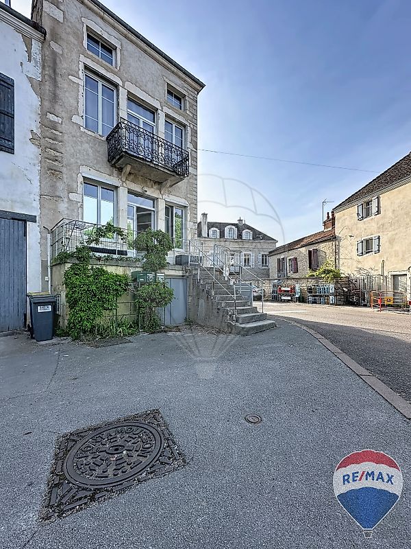 Immeuble 6 chambre(s) à vendre