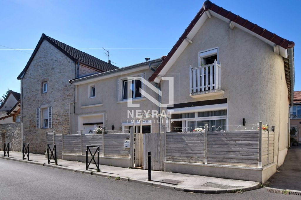 DRACY LE FORT