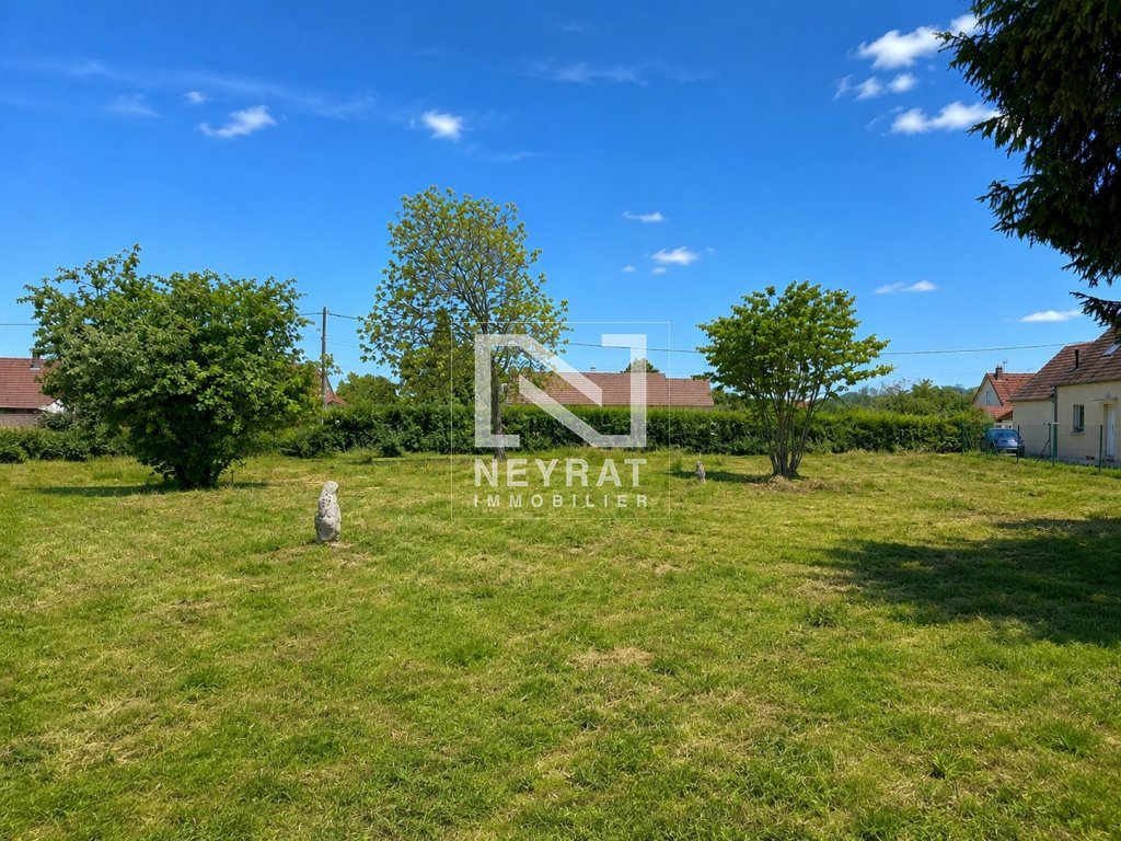 Coup de Cœur à Lalheue : Rare Terrain de 1 437 m² au Calme