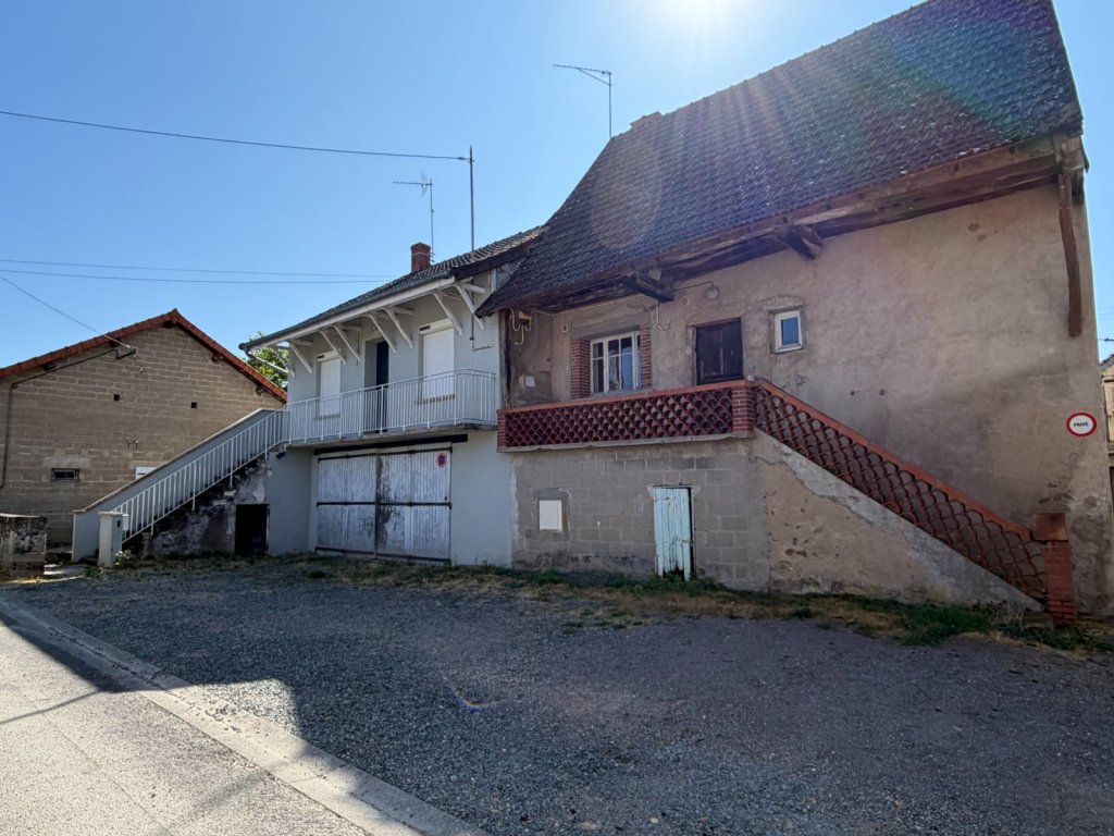 MAISON 109 M2 TOULON-SUR-ARROUX