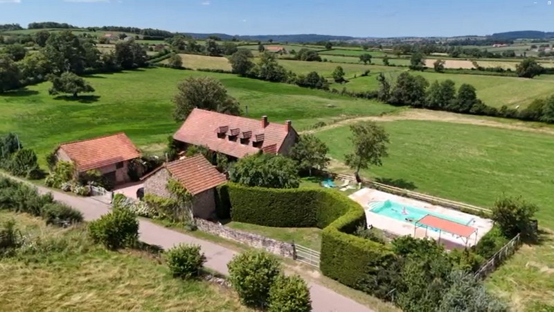 BELLE MAISON EN PIERRE ISOLEE AVEC VUE