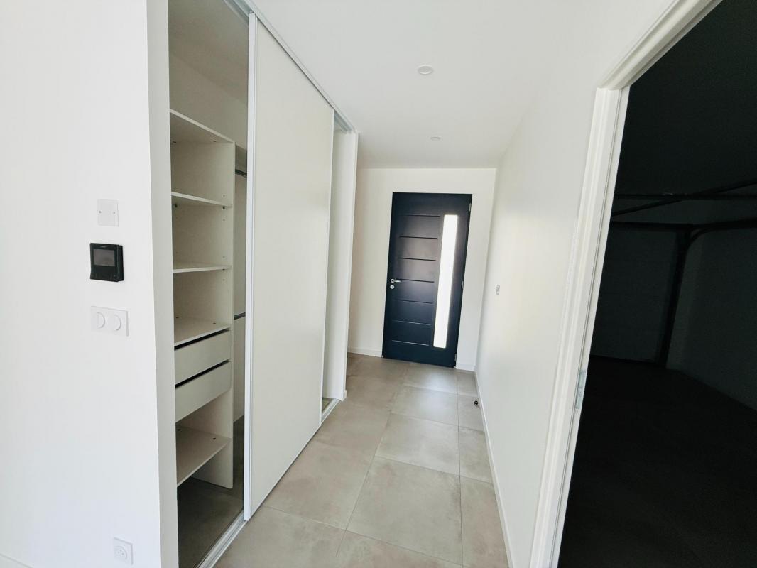 Villa neuve 120 M2 3 chambres, sur 369 M2, piscine - Photo 5