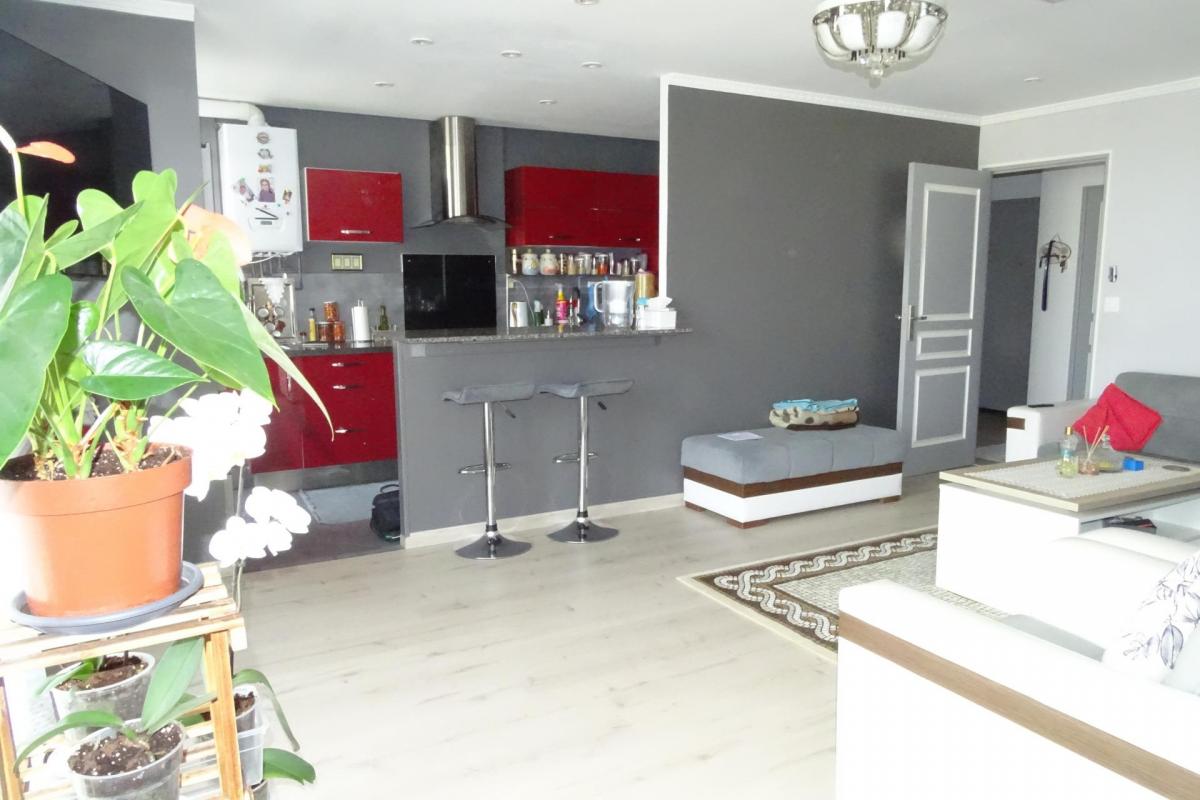 Magnifique T5 avec balcon et ascenseurs - Photo 4