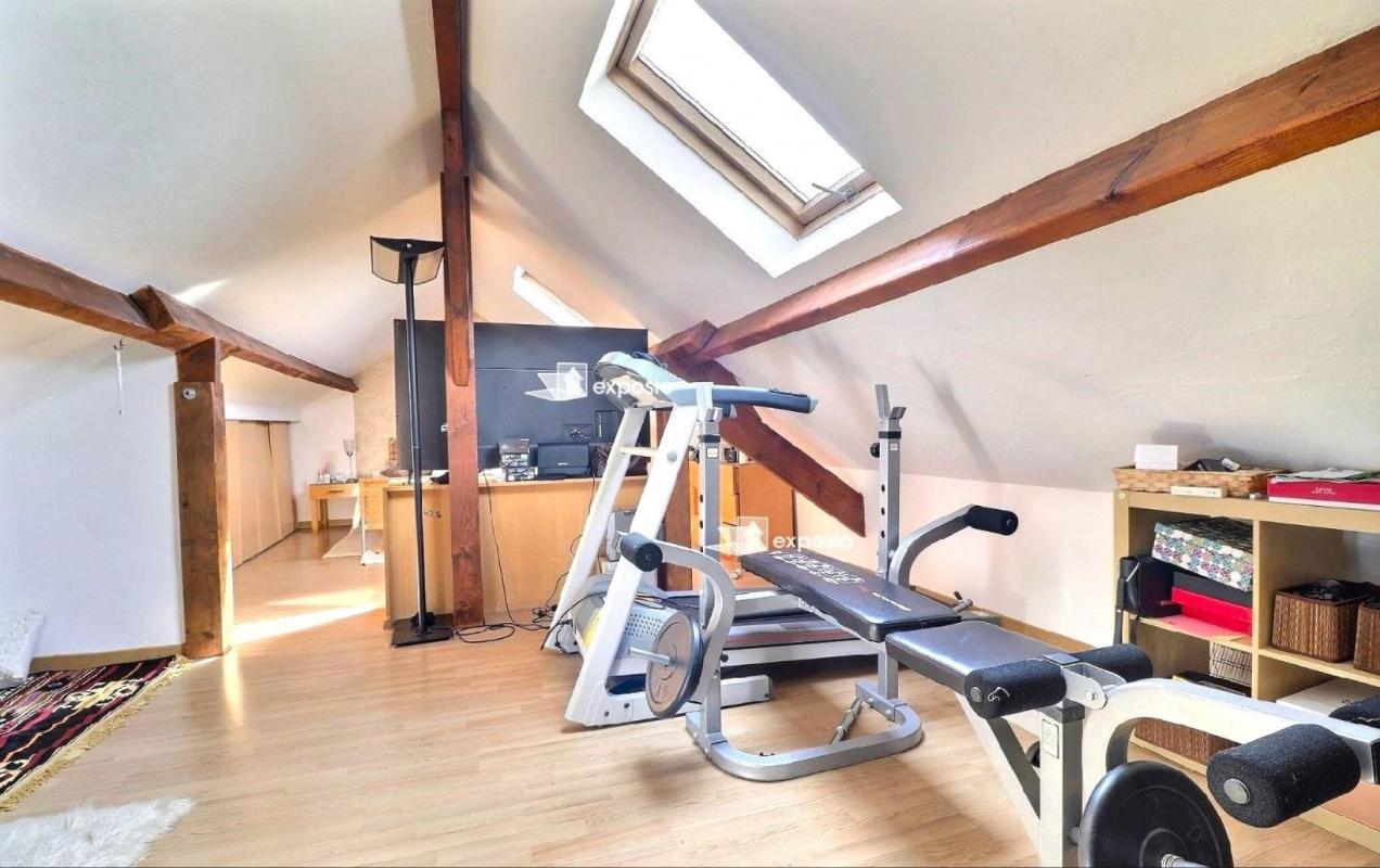 À vendre : Charmante maison de 6 pièces 133m² à Bondy - Photo 3