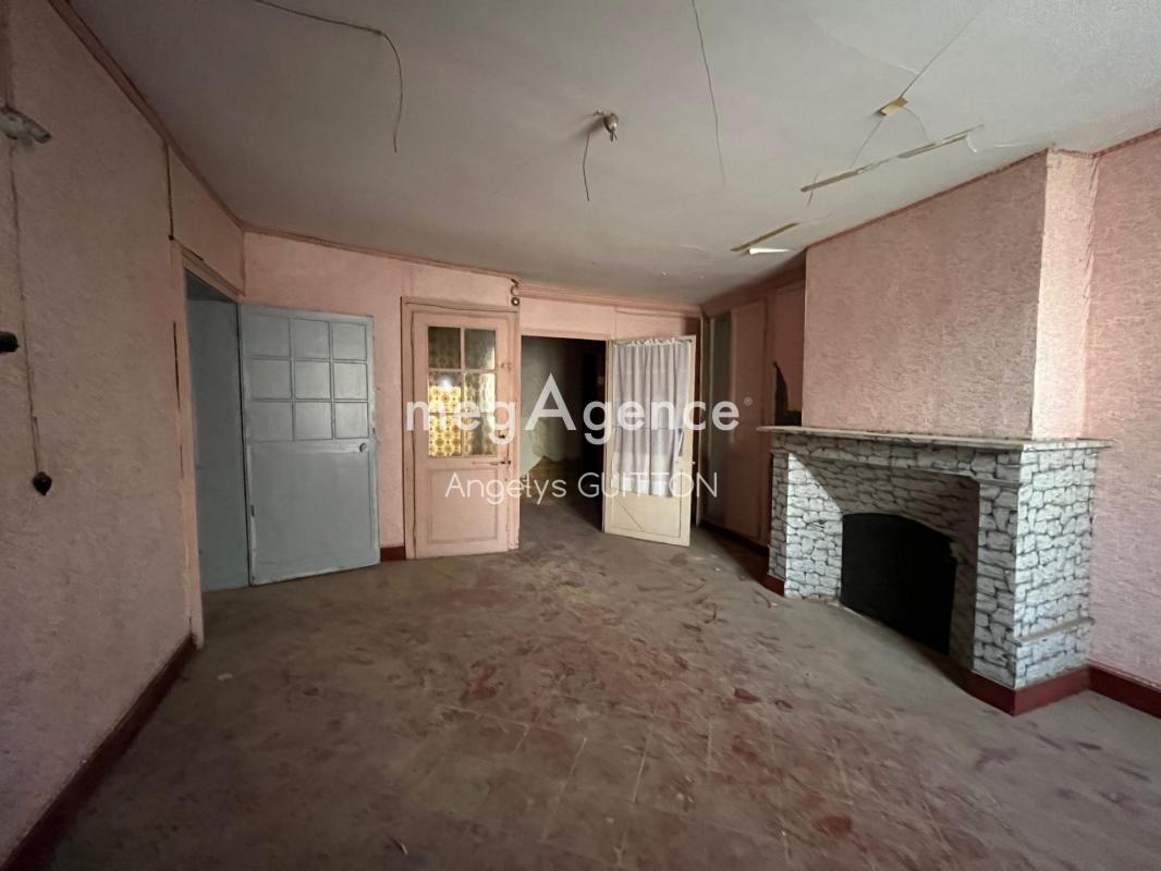 Maison de bourg 180m² à restaurer avec jardin, axe Le Mans/Alençon - Photo 5