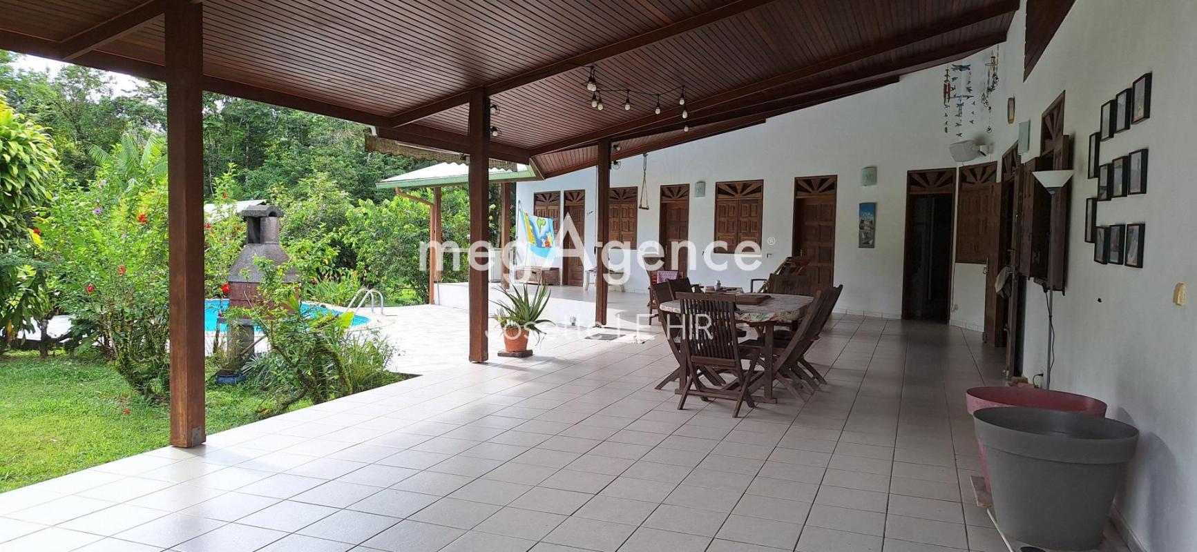 Maison d'architecte 6 pièces à Mogès Stoupan - Photo 2