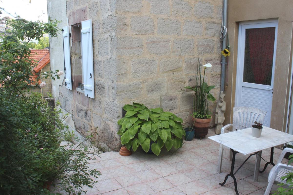 Maison en pierre avec vue et charmant jardin - Photo 5