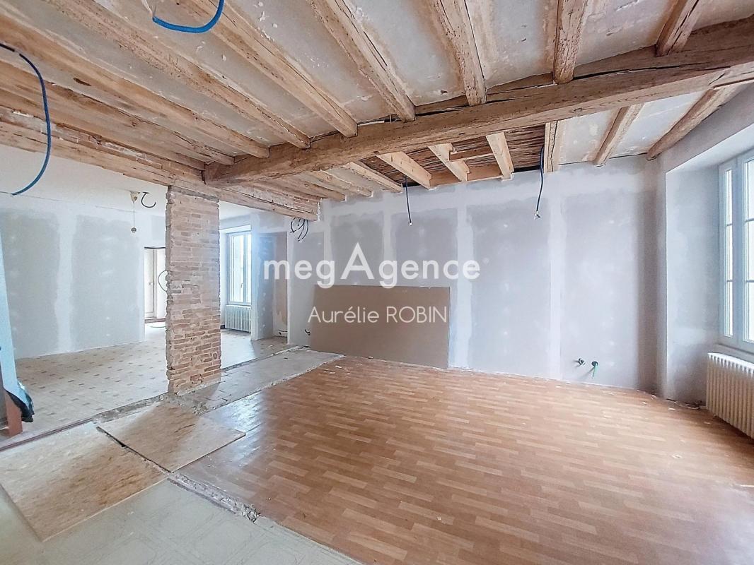 Maison de ville au cœur de Bégrolles en Mauges - Photo 2