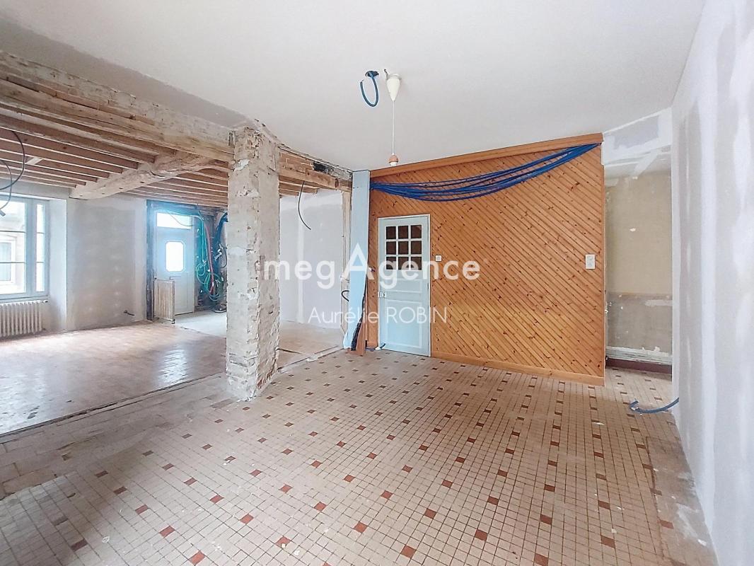 Maison de ville au cœur de Bégrolles en Mauges - Photo 3