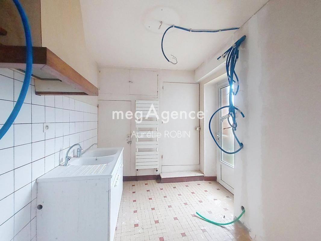 Maison de ville au cœur de Bégrolles en Mauges - Photo 5