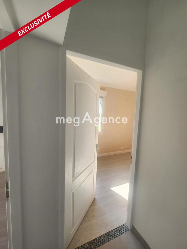 Maison de 100m² sur grande parcelle de 1000m² – 3 chambres + pièce supplémentaire à aménager - Photo 5