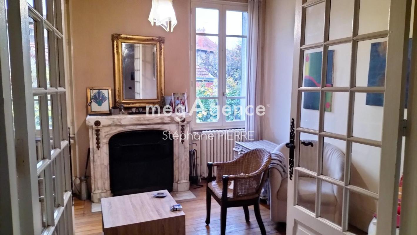 Maison à vendre, 9 pièces, 270 m², Montlucon