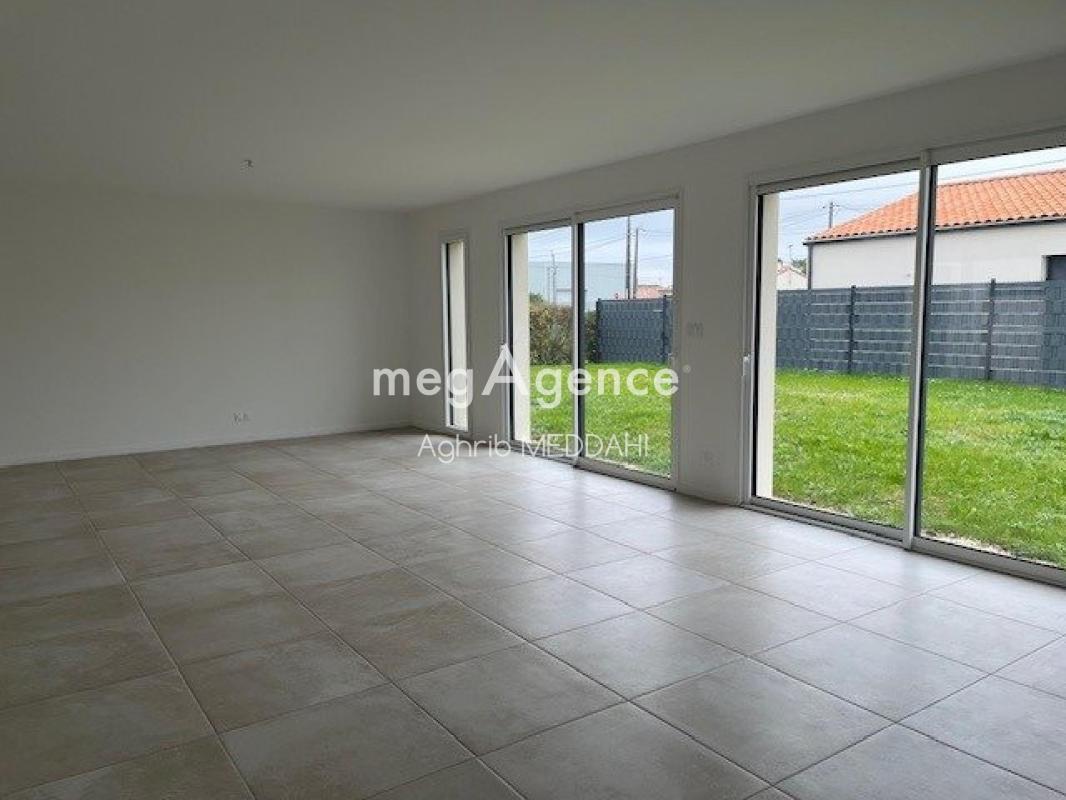 Médis, Villa neuve contemporaine de 150 m² - Photo 5