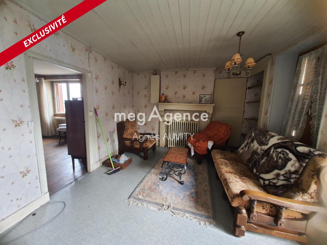 Amoureux de la pierre et de rénovation, cette longère est faite pour vous ! - Photo 3