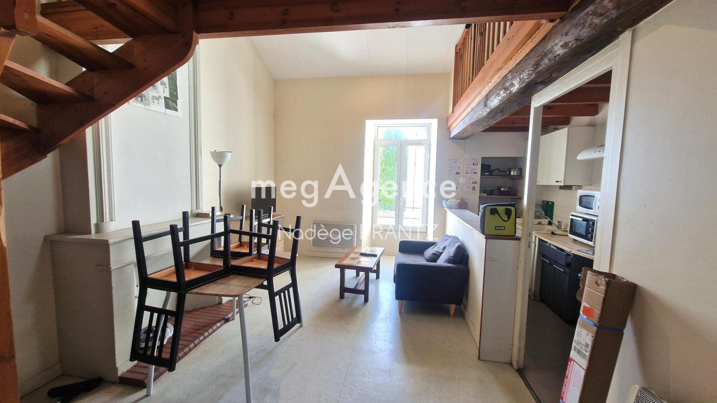 ? Duplex 4 pièces – 80 m² – Centre-ville de Saintes - Photo 2