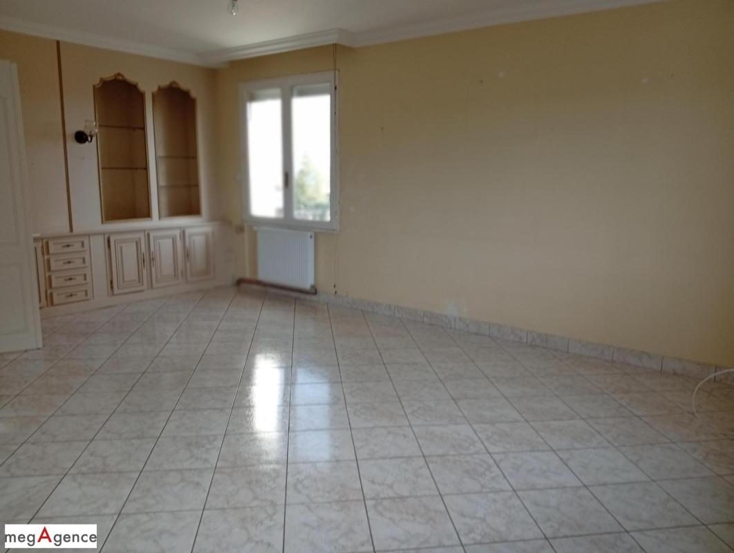 Maison 6 chambres, garage à 15 min de VICHY - Photo 4