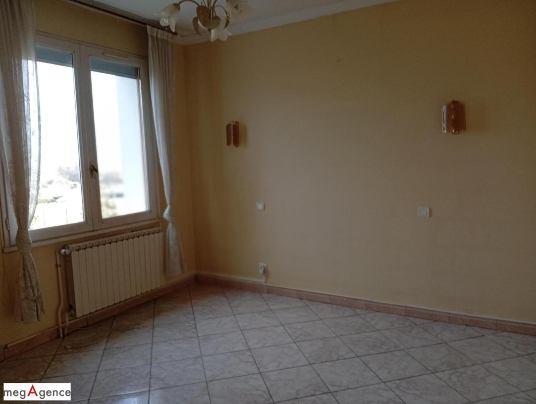 Maison 6 chambres, garage à 15 min de VICHY - Photo 5
