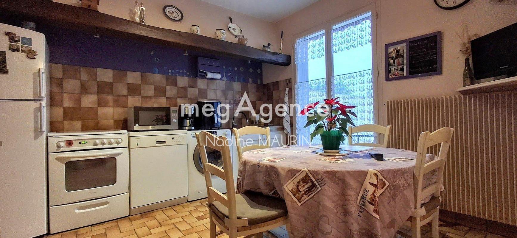 Mur de Sologne Maison de ville de 182 m² avec garage - Photo 4