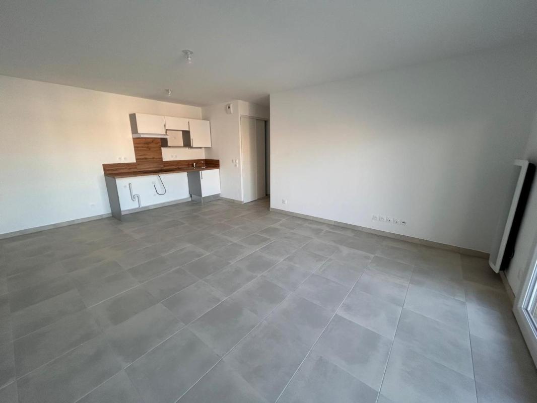 À VENDRE – T3 - 61M2 NEUF AVEC PARKINGS À FRÉJUS – LIVRAISON SEPTEMBRE ! - Photo 2