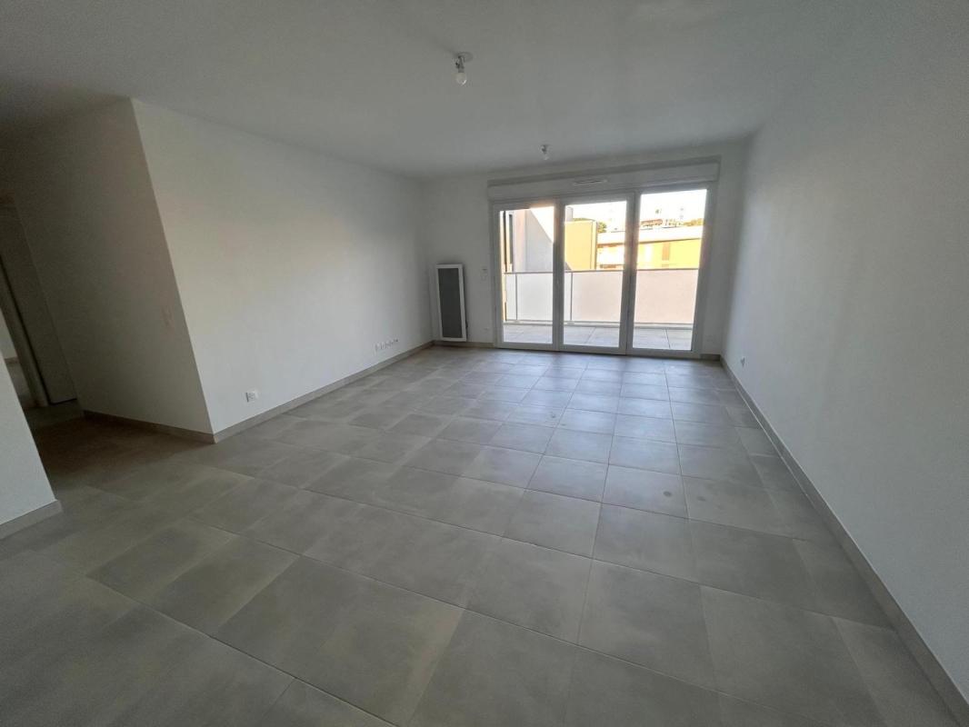 À VENDRE – T3 - 61M2 NEUF AVEC PARKINGS À FRÉJUS – LIVRAISON SEPTEMBRE ! - Photo 3