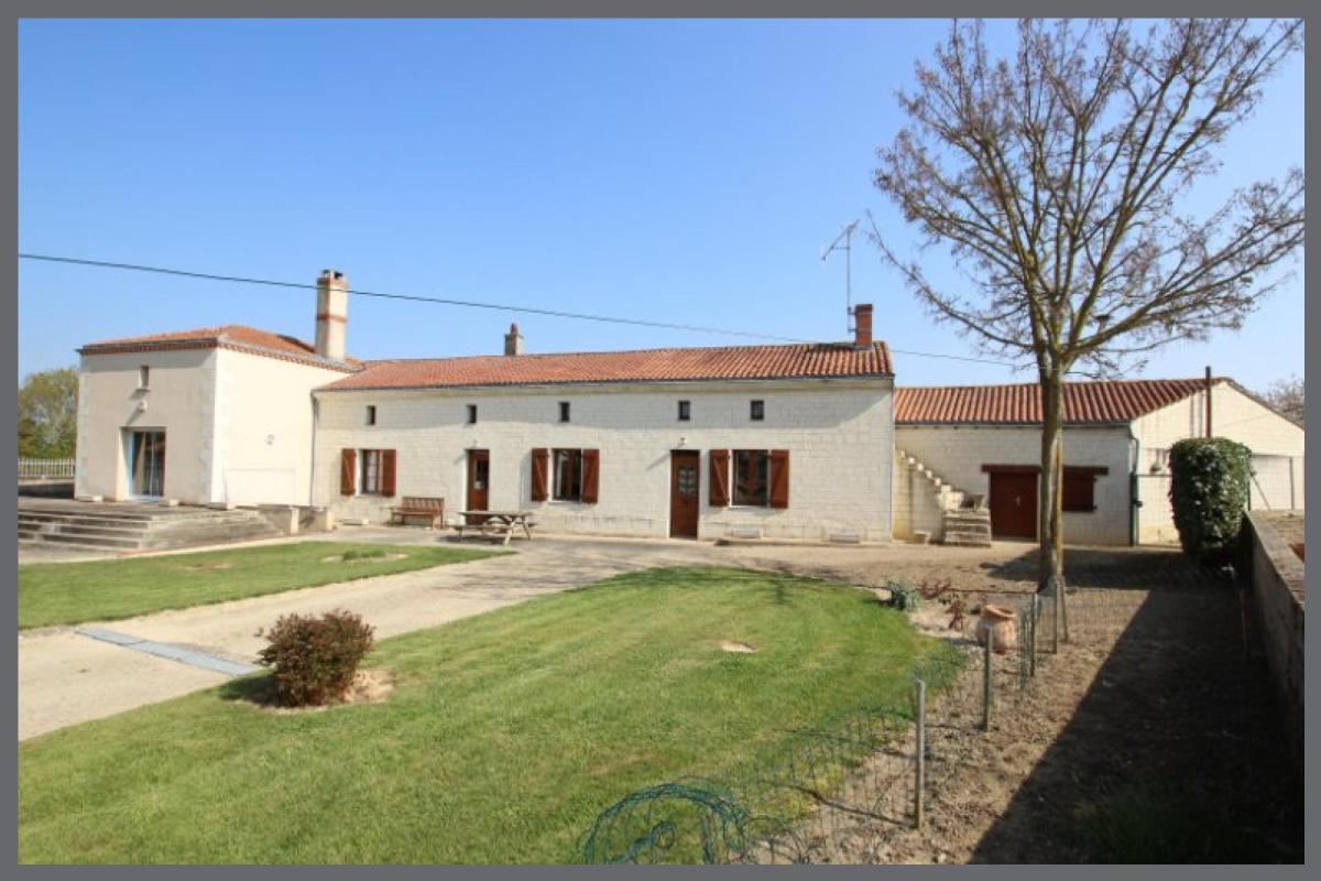 Maison à vendre, 6 pièces, 212 m², Doue En Anjou