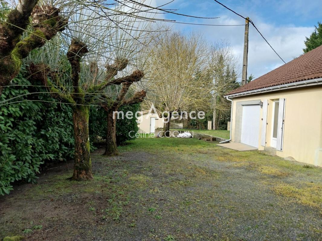 Maison familiale de plain-pied 130 m² – Jardin, véranda et potentiel d'agrandissement – Montendre (17130) - Photo 2