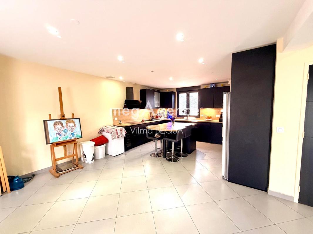 Maison contemporaine de 7 pièces 150 m² - Photo 5