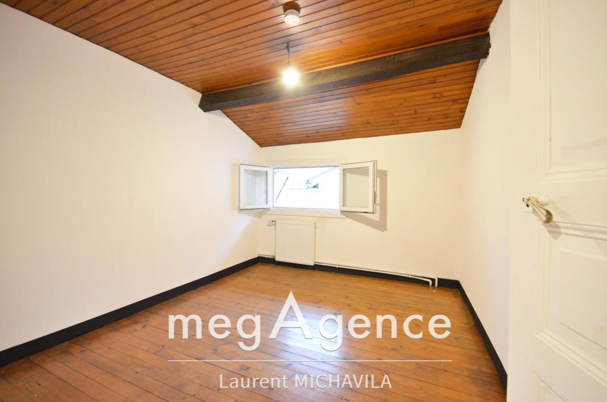 ✅Maison de ville de 120m2 avec garage, entièrement rénovée - Photo 3